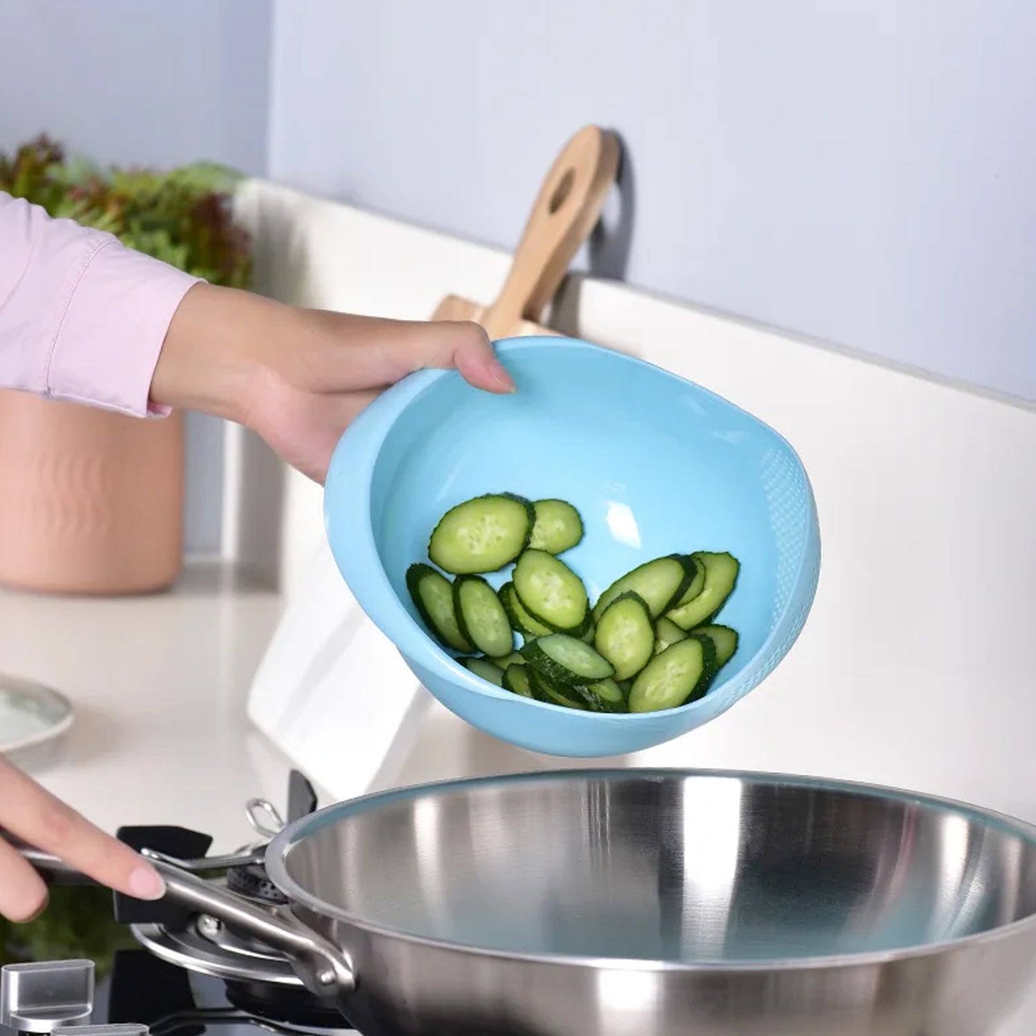 5726 Plastic Rice Bowl / Food Strainer Thick Drain Basket for Rice, Vegetable & Fruit, Strainer Colander, Fruit Basket, Pasta Strainer, Washing Bowl (1 pc ) 5726 Plastic Rice Bowl / Food Strainer Thick Drain Basket for Rice, Vegetable & Fruit, Strainer Colander, Fruit Basket, Pasta Strainer, Washing Bowl (1 pc )